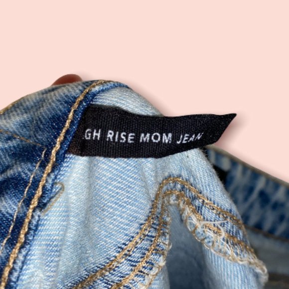 High Rise Mom Jean - Picture 3 of 3